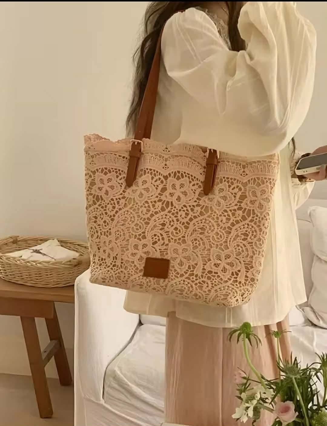 🤍 💖 RR Premium Lace Flower Tote Bag 💖 🤍 thumbnail 2