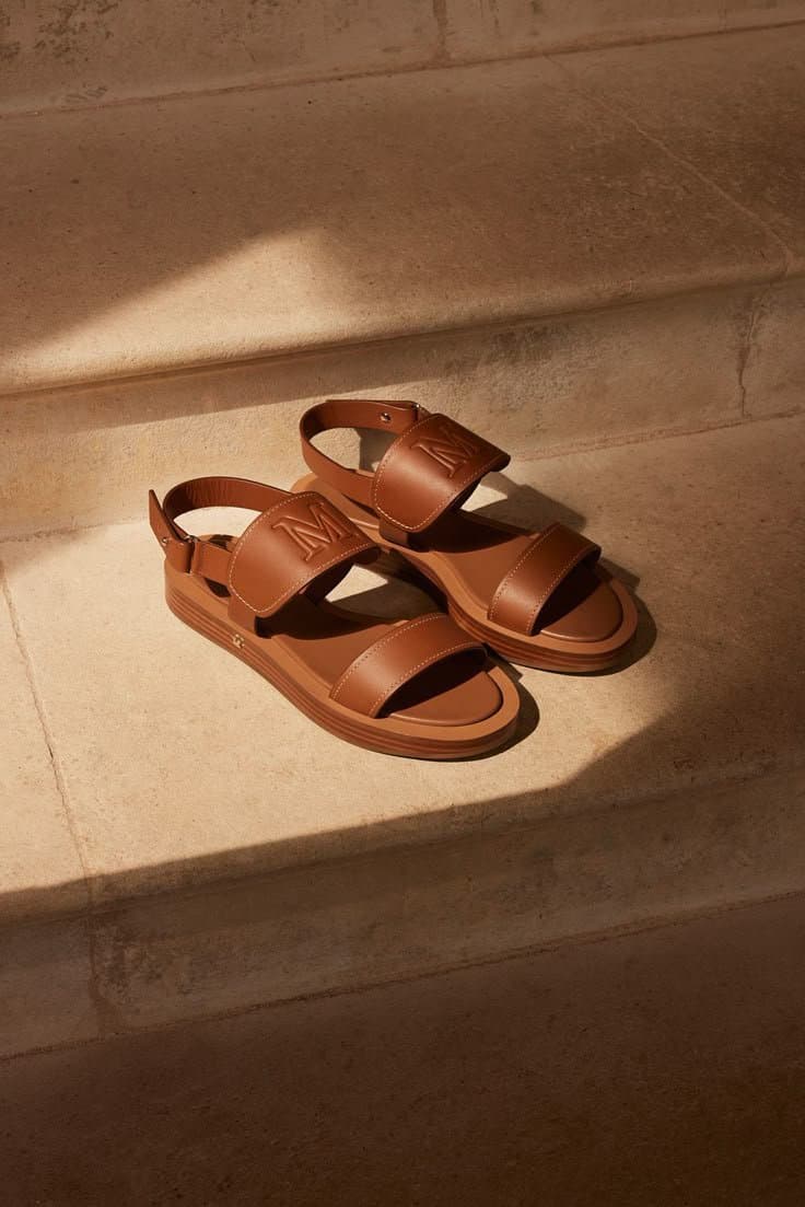 Woman's Pure Leaders Sandals thumbnail 2