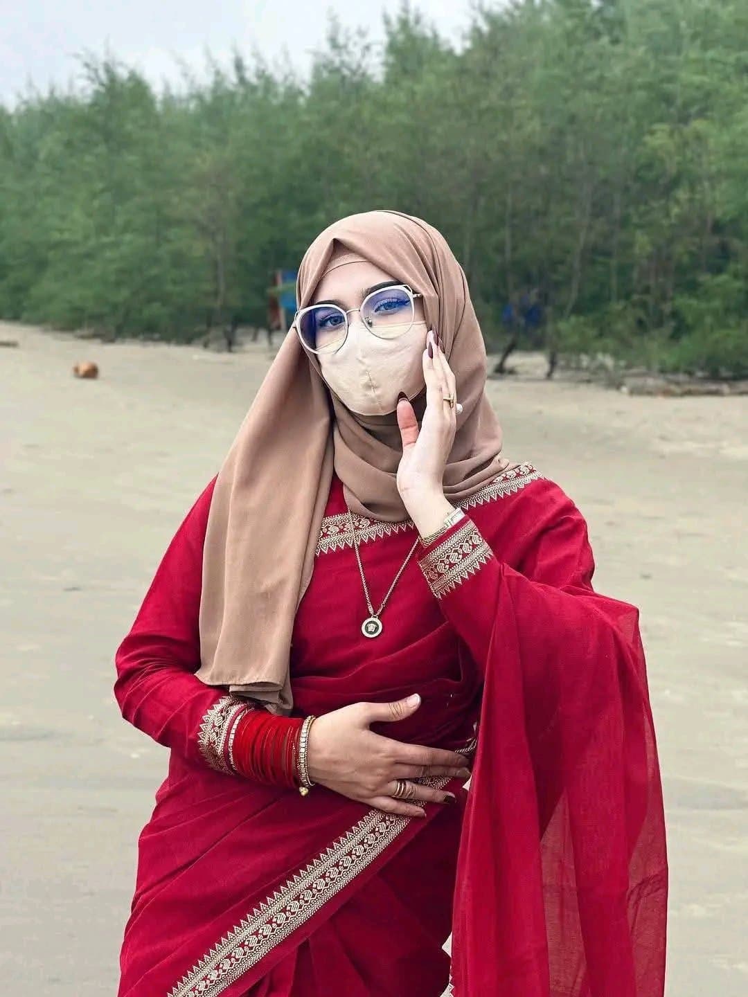 মেরুন শাড়ি কম্বো ২ thumbnail 2