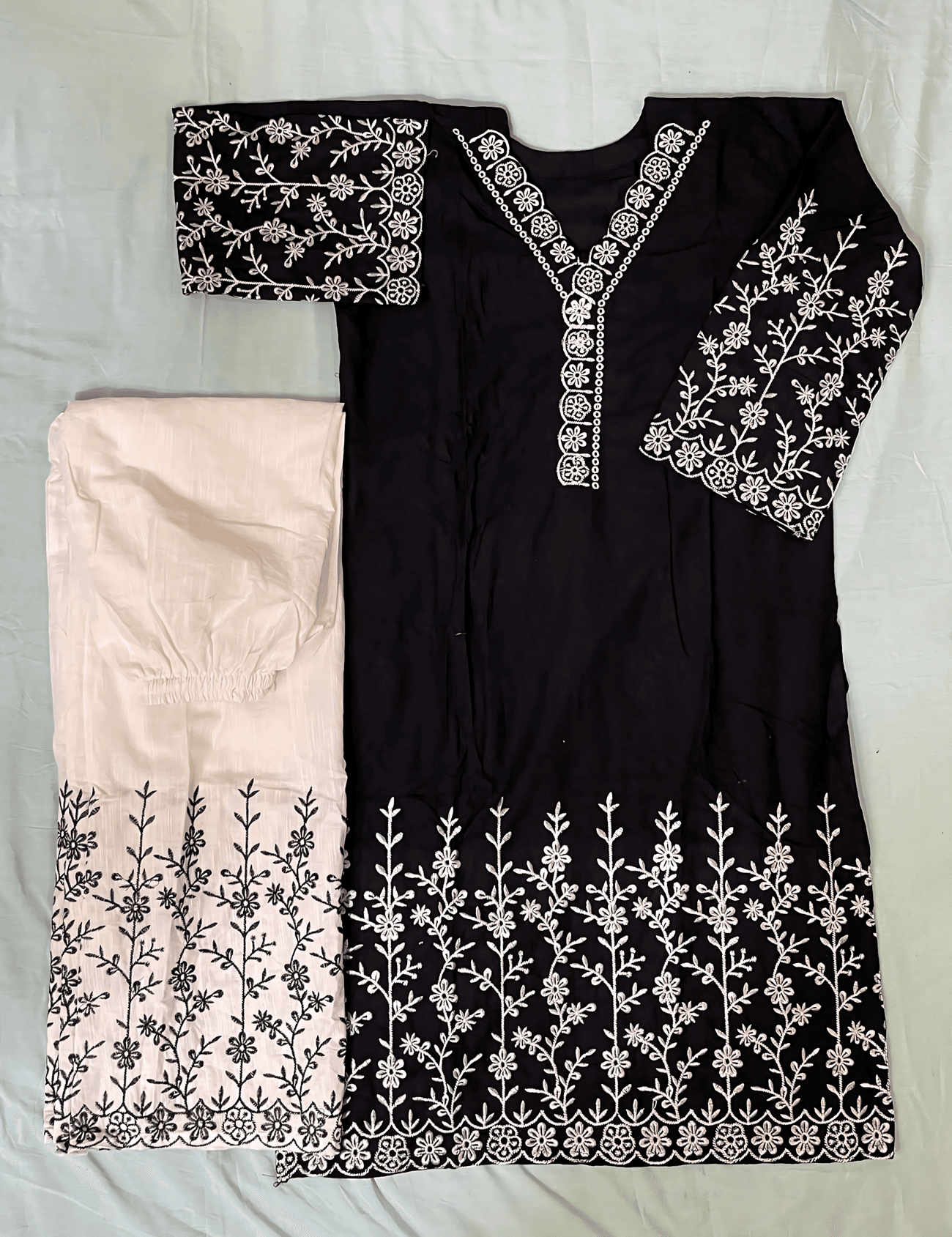 Crimson Bloom Embroidered Cotton Two Piece Set - Black thumbnail 2