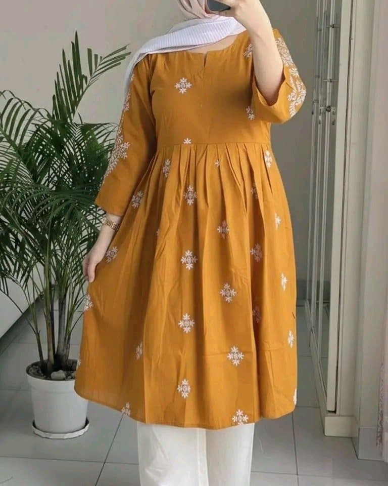 Anarkoli Two Piece Gown thumbnail 5