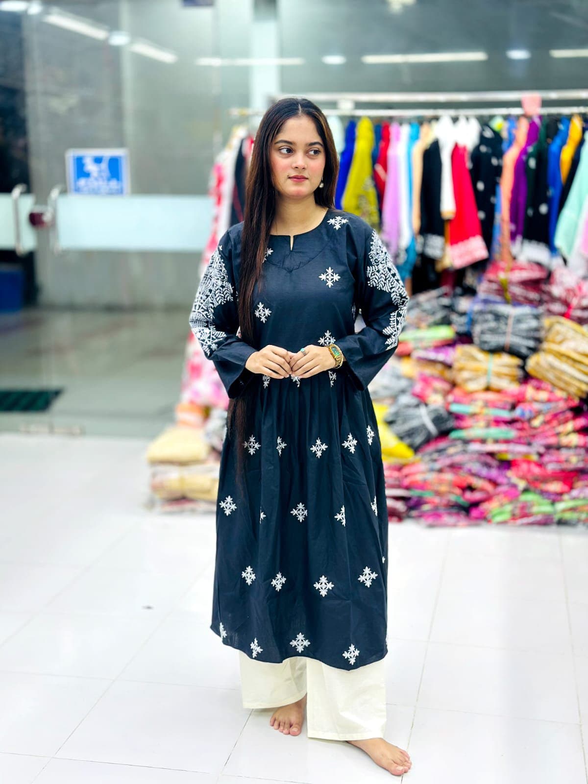 Anarkoli Two Piece Gown thumbnail 7