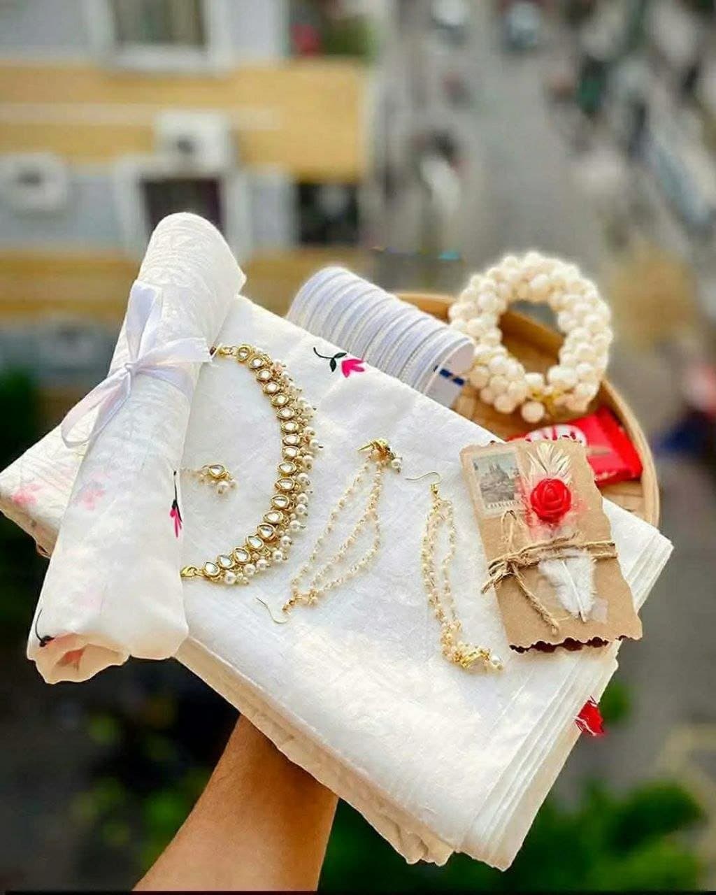 শাড়ি কম্বো সেট